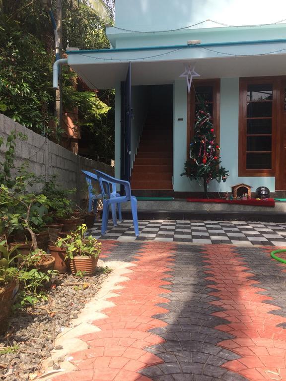 Cherish Homestay Kochi Esterno foto